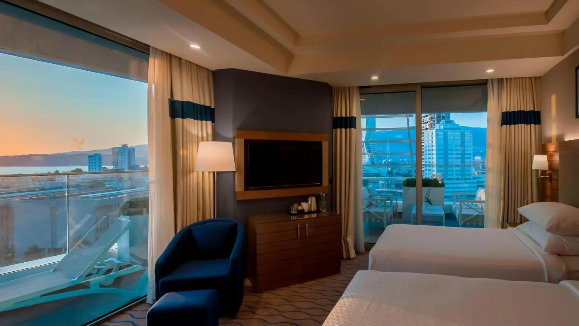 **** Hotel Four Points By Sheraton Izmir Turkey