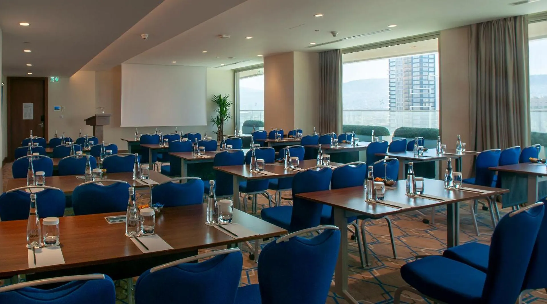 Four Points By Sheraton İzmir 4*,