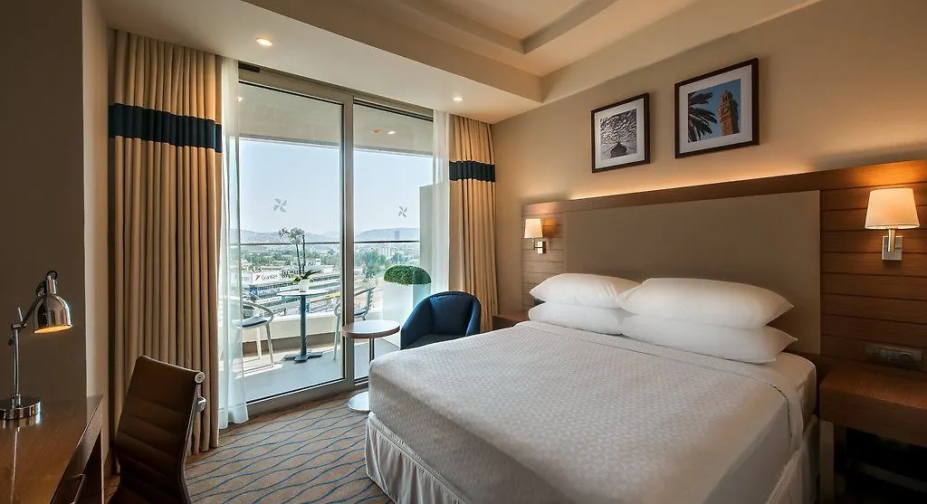 Four Points By Sheraton İzmir 4*,